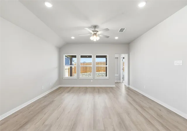 Photo 3 of Single family home for sale at 120 Hazy View Rd, San Marcos, TX 78666 | MLS# 1159226 | Listing updated on 2026-10-20