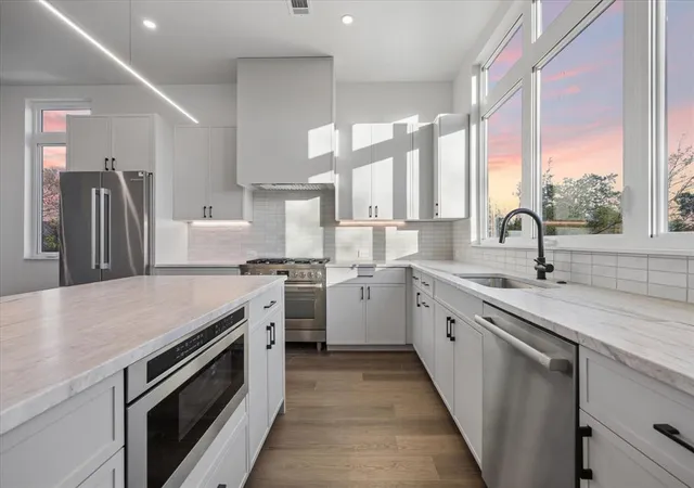 Photo 3 of Condo for sale at 4101 Menchaca Rd #104, Austin, TX 78704 | MLS# 1842428 | Listing updated on 2026-08-23