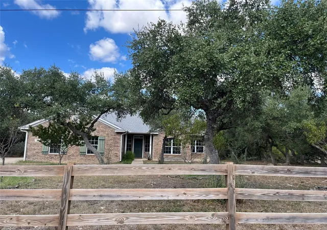2nd image of 205 Homestead Rd, Kyle, TX 78640 | MLS# 9396736