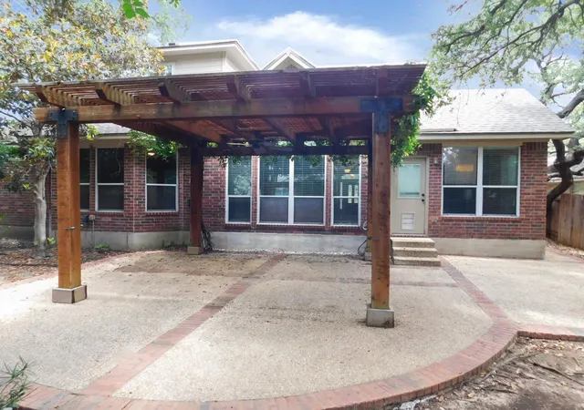 Photo 40 of Sale Pending at 1606 Buttercup Crk Blvd, Cedar Park, TX 78613 | MLS# 4929093 | Listing updated on 2026-08-17
