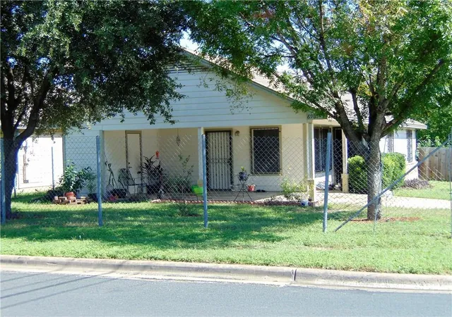 Photo 1 of Single family home for sale at 6901 Blessing Ave, Austin, TX 78752 | MLS# 6675847 | Listing updated on 2026-07-29