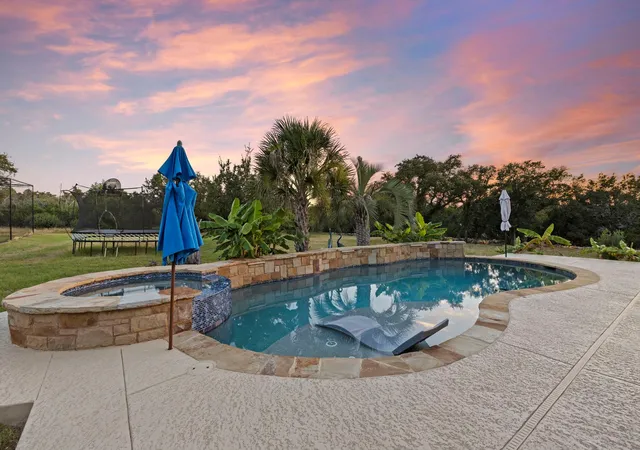 5th image of 103 Creekside Trl, Spicewood, TX 78669 | MLS# 8048452