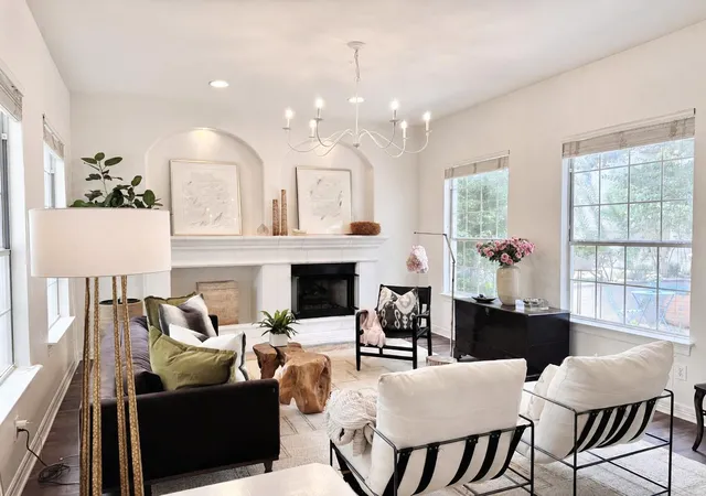 Photo 3 of Single family home for sale at 3816 Gaines Ct, Austin, TX 78735 | MLS# 2108147 | Listing updated on 2026-09-22