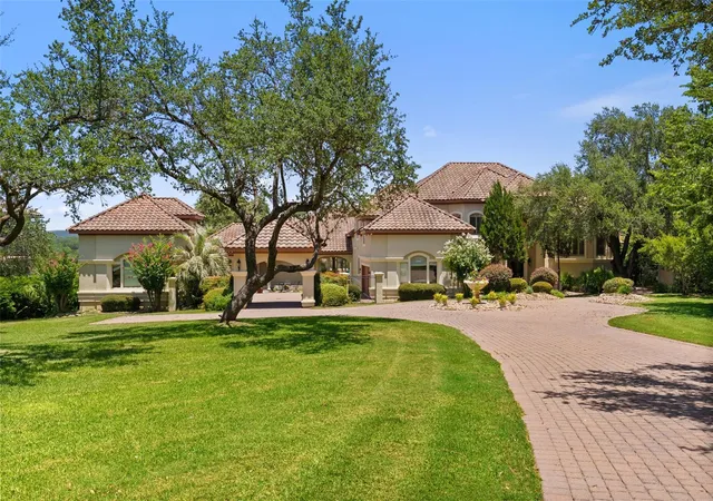 Photo 2 of Mansion for sale at 2901 Cliff Pt, Spicewood, TX 78669 | MLS# 1636353 | Listing updated on 2026-09-04