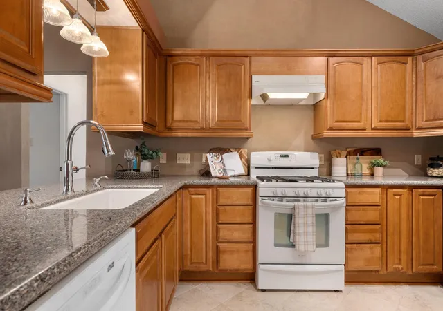 Photo 3 of Single family home for sale at 16931 Whitebrush Loop, Austin, TX 78717 | MLS# 8964873 | Listing updated on 2026-08-27