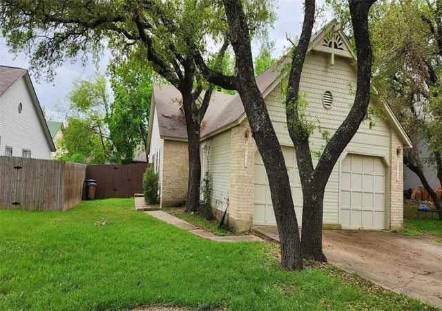 1st image of 8811 Clearbrook Trl, Austin, TX 78729 | MLS# 1661688