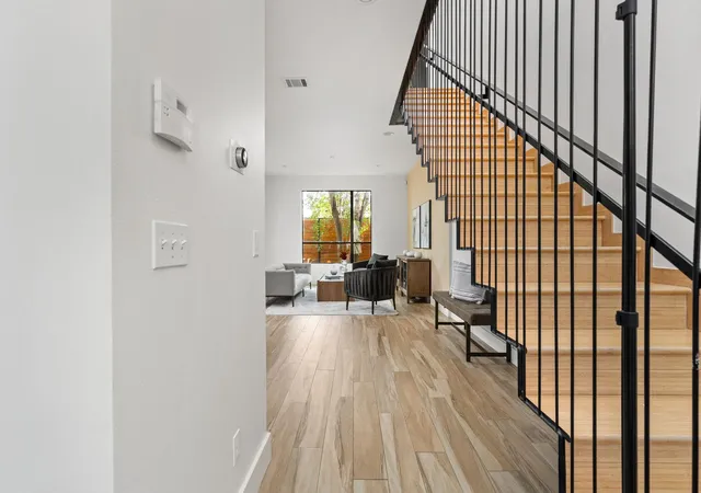 2nd image of 1907 W 30th St, Austin, TX 78703 | MLS# 6879604