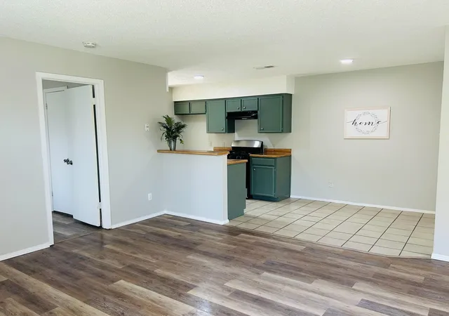 3rd image of 16003 Stoneham Cir, Pflugerville, TX 78660 | MLS# 7763368