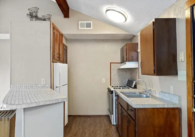 Photo 36 of Mansion for sale at 502 Gracelane Ln, Austin, TX 78746 | MLS# 5388435 | Listing updated on 2026-07-24