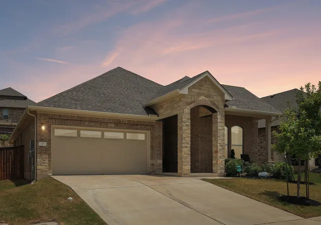 Photo 1 of Single family home for sale at 205 Indian Shl Dr, Georgetown, TX 78628 | MLS# 7640875 | Listing updated on 2026-08-08