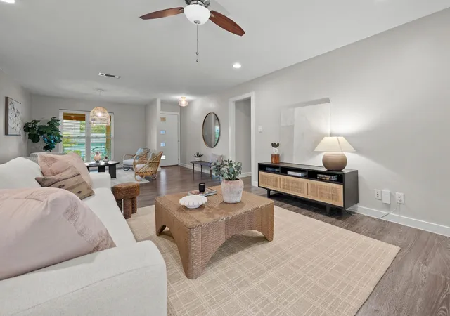 Photo 4 of Sale Pending at 5501 Coventry Ln, Austin, TX 78723 | MLS# 7331310 | Listing updated on 2026-09-28