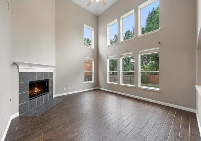 Photo 2 of Single family home for sale at 301 Bayou Bnd Dr, Buda, TX 78610 | MLS# 6419333 | Listing updated on 2026-09-28