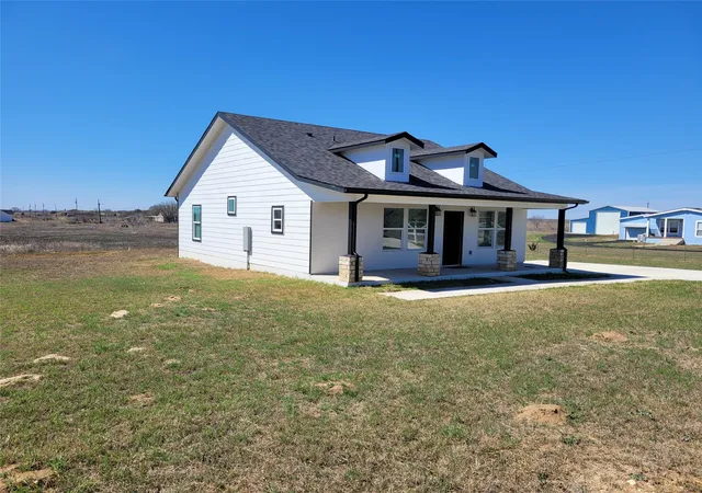 1st image of 577 (lot 10) County Road 422 B Rd, Stockdale, TX 78160 | MLS# 8995665