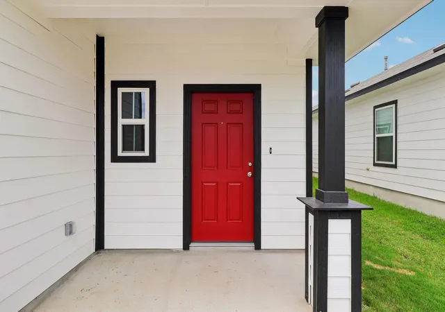 Photo 3 of Sale Pending at 297 Haywood Mnr, Maxwell, TX 78656 | MLS# 3822202 | Listing updated on 2026-09-08