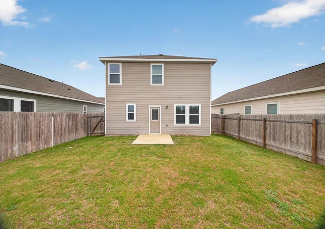 Photo 25 of Single family home for sale at 507 Red Fish Ln, Hutto, TX 78634 | MLS# 8901107 | Listing updated on 2026-08-16