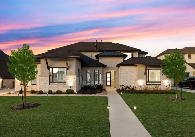 Photo 1 of Single family home for sale at 204 Roseleaf Ct, Liberty Hill, TX 78642 | MLS# 2997185 | Listing updated on 2026-07-17