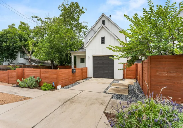 Photo 3 of Single family home for sale at 3606 Villa Ct #2, Austin, TX 78704 | MLS# 4524071 | Listing updated on 2026-09-07
