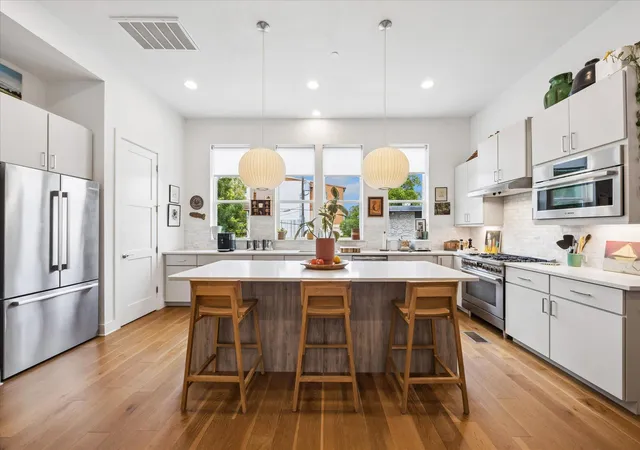 Photo 1 of Single family home for sale at 1002 Concordia Ave, Austin, TX 78705 | MLS# 3855820 | Listing updated on 2026-09-04