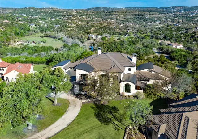 Photo 2 of Mansion for sale at 4300 Derrick Cv, Spicewood, TX 78669 | MLS# 1392946 | Listing updated on 2026-10-05