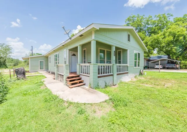 1st image of 7 River St, Prairie Lea, TX 78661 | MLS# 3466703