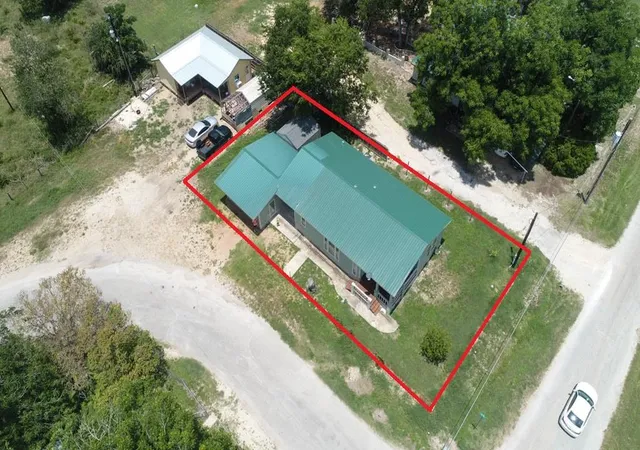 3rd image of 7 River St, Prairie Lea, TX 78661 | MLS# 3466703