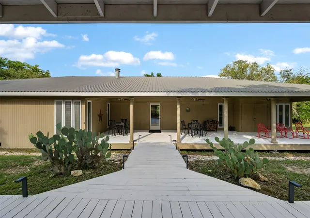 4th image of 212 County Road 229 Rd, Briggs, TX 78608 | MLS# 4869526