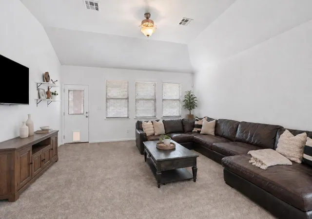 Photo 3 of Single family home for sale at 2624 Enza Dr, Round Rock, TX 78665 | MLS# 9951889 | Listing updated on 2026-09-26