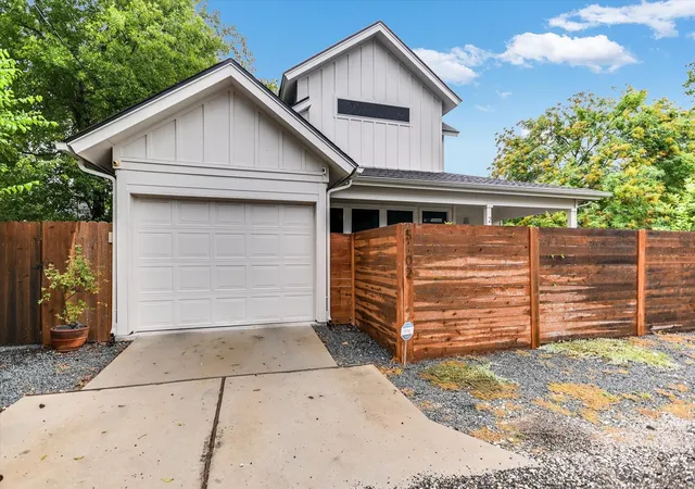 Photo 1 of Single family home for sale at 5102 Martin Ave #2, Austin, TX 78751 | MLS# 1266183 | Listing updated on 2026-08-11