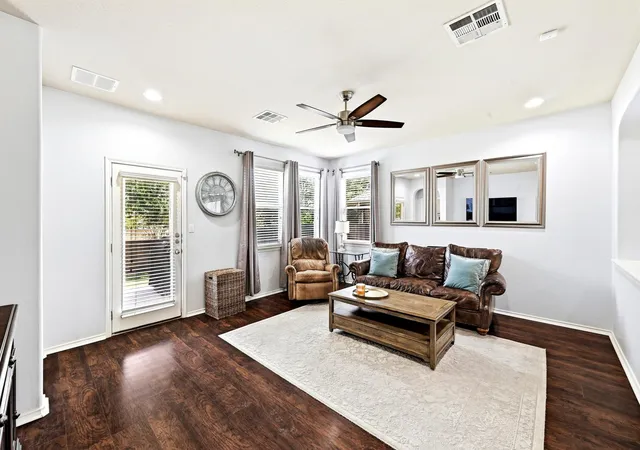 Photo 4 of Single family home for sale at 9705 Sydney Marilyn Ln, Austin, TX 78748 | MLS# 8571897 | Listing updated on 2026-08-30
