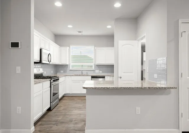 Photo 4 of Single family home for sale at 14001 Heywood Dr, Pflugerville, TX 78660 | MLS# 2441660 | Listing updated on 2026-09-05