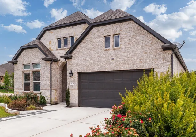 Photo 4 of Single family home for sale at 1236 Scenic Green Loop, Georgetown, TX 78628 | MLS# 7195566 | Listing updated on 2026-10-27