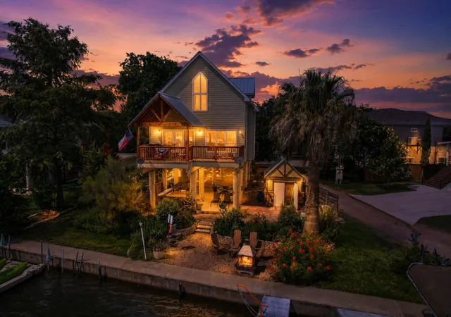 2nd image of 1605 Glencove Dr, Kingsland, TX 78639 | MLS# 7628639