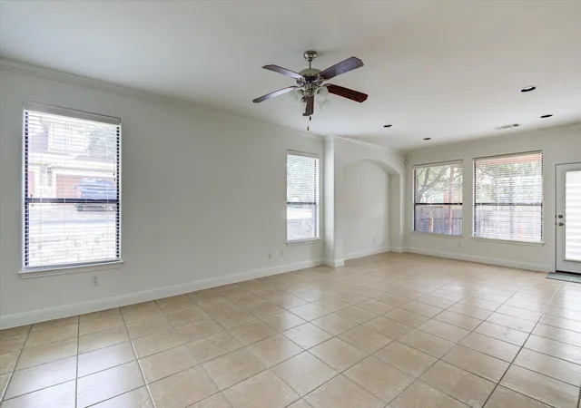 Photo 3 of Sale Pending at 6705 Covered Brg Dr #10, Austin, TX 78736 | MLS# 3293061 | Listing updated on 2026-09-23