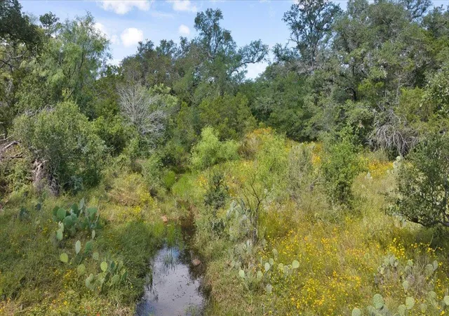 Photo 3 of House for sale at 2144 Cr 307, Kingsland, TX 78639 | MLS# 9873256 | Listing updated on 2026-07-16