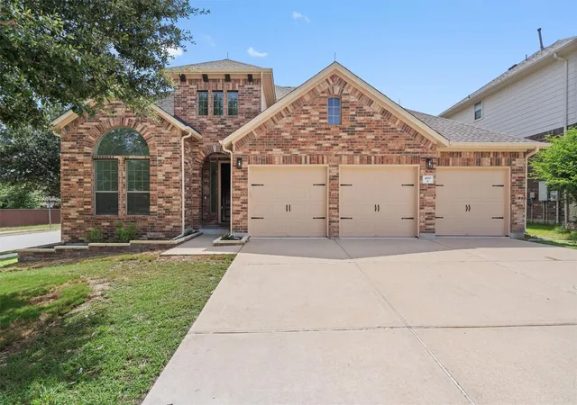 Photo 2 of Single family home for sale at 480 Monahans Dr, Georgetown, TX 78628 | MLS# 8095638 | Listing updated on 2026-09-30