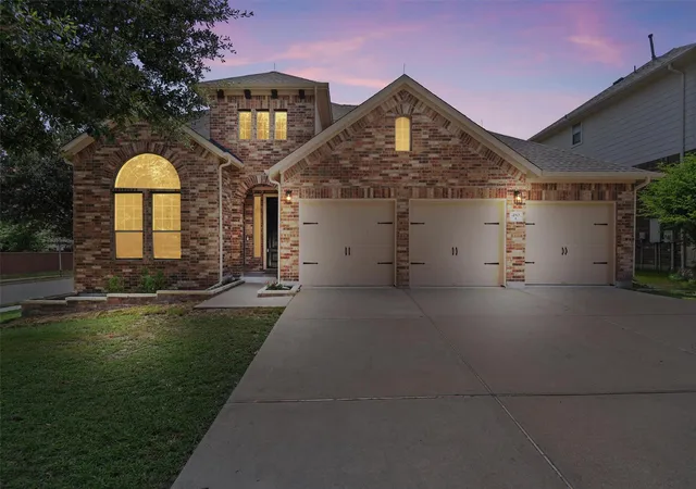 Photo 3 of Single family home for sale at 480 Monahans Dr, Georgetown, TX 78628 | MLS# 8095638 | Listing updated on 2026-09-30