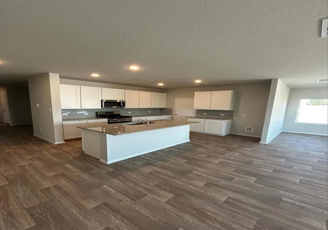 Photo 1 of Single family home for sale at 150 Lennox Dr, Kyle, TX 78640 | MLS# 4587665 | Listing updated on 2026-10-20