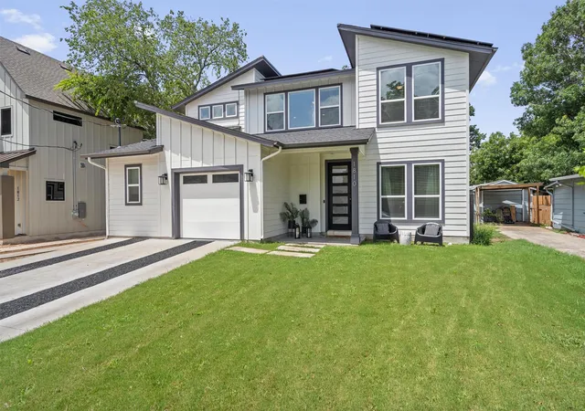 Photo 3 of Single family home for sale at 1810 Piedmont Ave, Austin, TX 78757 | MLS# 7480807 | Listing updated on 2026-08-22