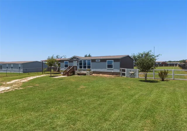 3rd image of 293 Alma Ln, Niederwald, TX 78640 | MLS# 9397219