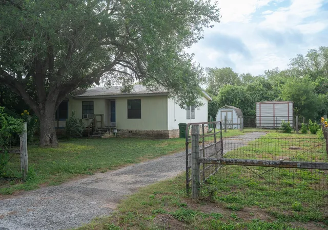 Photo 1 of Manufactured home for sale at 2774 Citation Dr, Del Valle, TX 78617 | MLS# 9041165 | Listing updated on 2026-08-29