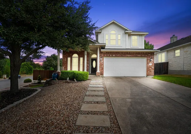 Photo 2 of Single family home for sale at 9321 Queens Park Cv, Austin, TX 78717 | MLS# 8962771 | Listing updated on 2026-09-30