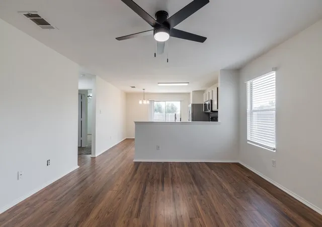 Photo 3 of Single family home for sale at 306 Quail Holw Dr, Hutto, TX 78634 | MLS# 2092801 | Listing updated on 2026-08-31