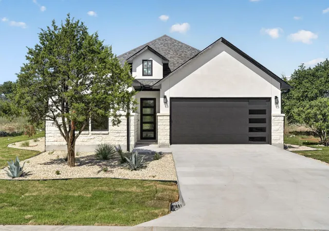 Single family home for sale at 1713 Whitetail Rd, Marble Falls, TX 78657 | MLS# 9951826
