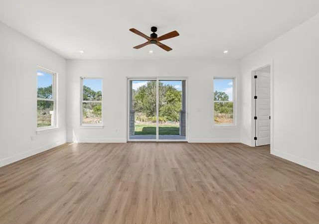 Photo 4 of Single family home for sale at 1713 Whitetail Rd, Marble Falls, TX 78657 | MLS# 9951826 | Listing updated on 2026-10-07