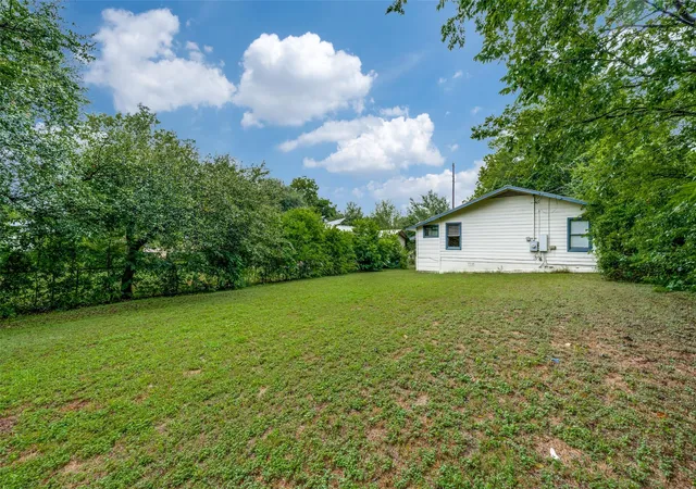 Photo 25 of Single family home for sale at 209 Woodward St, Austin, TX 78704 | MLS# 5131280 | Listing updated on 2026-07-17