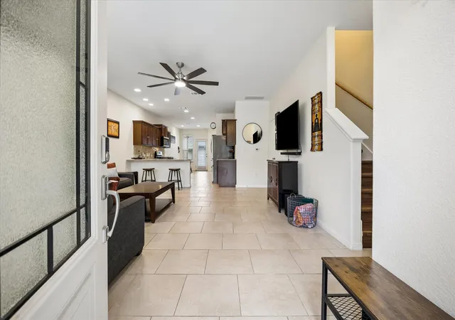 2nd image of 124 Homily Dr, Pflugerville, TX 78660 | MLS# 6211752