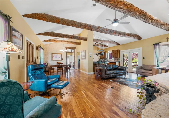 Photo 3 of Single family home for sale at 220 Meadowview Dr, Wimberley, TX 78676 | MLS# 5708388 | Listing updated on 2026-10-07