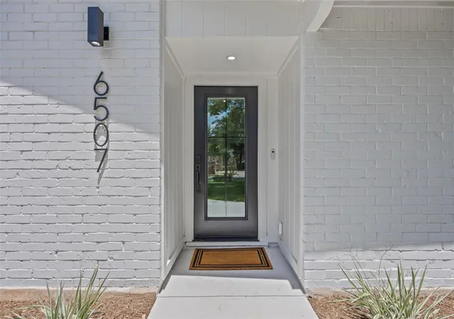 Photo 3 of Single family home for sale at 6507 Pevensey Dr, Austin, TX 78745 | MLS# 8480761 | Listing updated on 2026-09-18