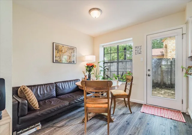 4th image of 800 Terrell Hill Dr, Austin, TX 78704 | MLS# 2069929