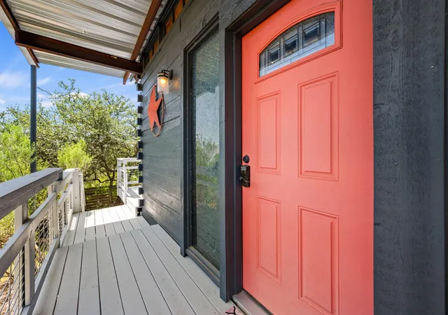 3rd image of 28531 Paradise Manor Dr, Marble Falls, TX 78654 | MLS# 4473372